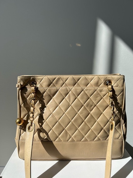 CHANEL Handbags - 🤍CHANEL Matelasse Chain Shoulder Bag Lamb Skin Beige Gold CC Auth 🤍